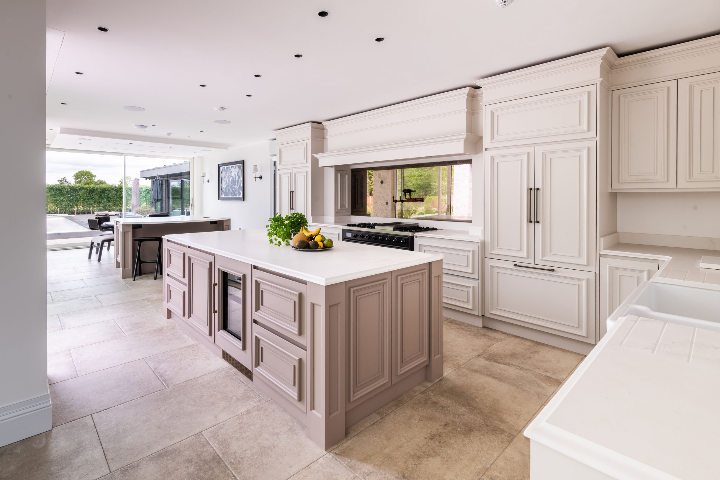 traditional mapesbury handleless kitchen great eversden handmade kitchen company 1